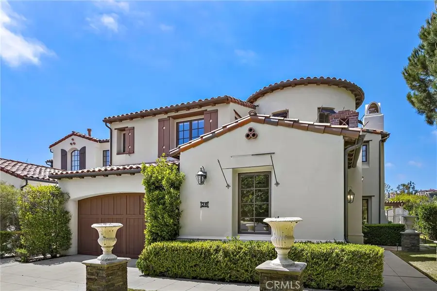 28 Sandy Cv, Newport Coast, CA 92657 - #3