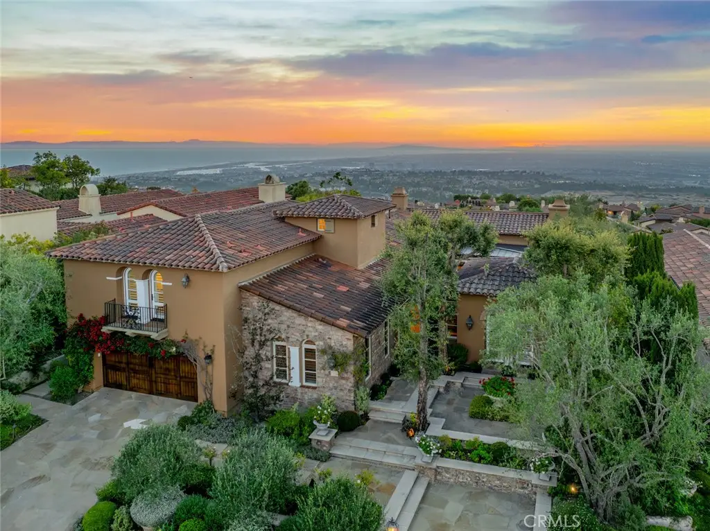31 Overlook, Newport Coast, CA 92657 - #1