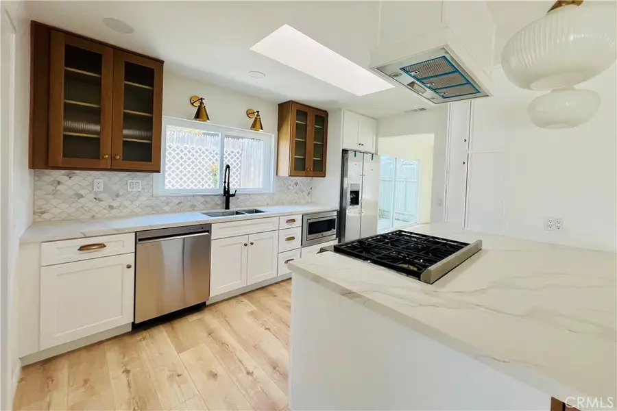 926 Bellis Street, Newport Beach, CA 92660 - #3