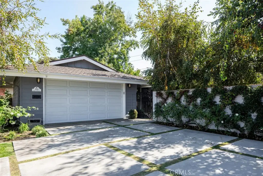 2043 N Capella Court, Costa Mesa, CA 92626 - #1