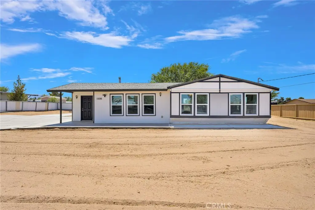 11886 Locust, Hesperia, CA 92345 - #1