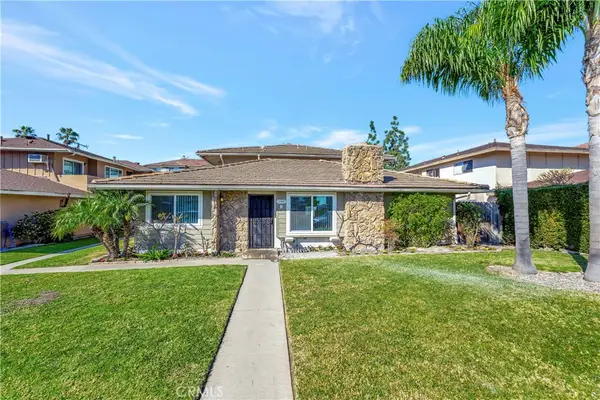 13561 Arizona, Westminster, CA 92683