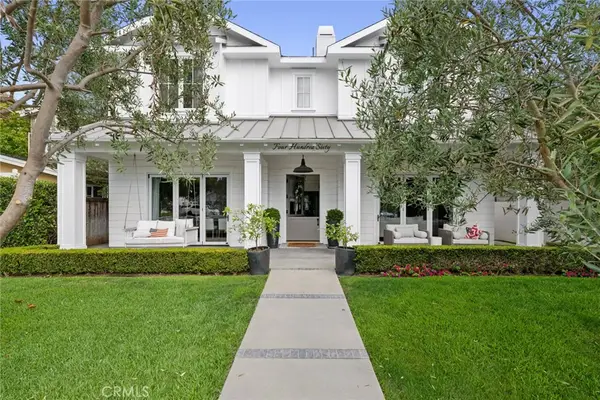 460 Santa Ana Avenue, Newport Beach, CA 92663