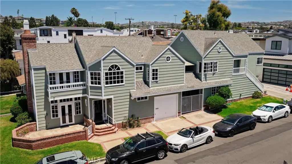 700 Goldenrod, Corona Del Mar, CA 92625 - #1