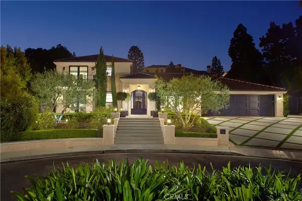 4 Inverness Lane, Newport Beach, CA 92660