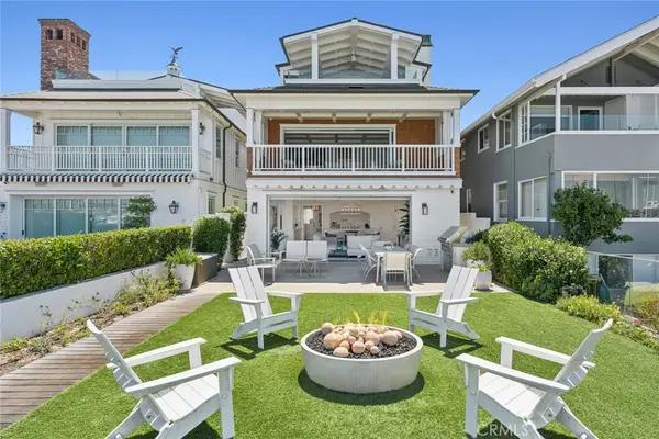 928 E Balboa Boulevard, Newport Beach, CA 92661