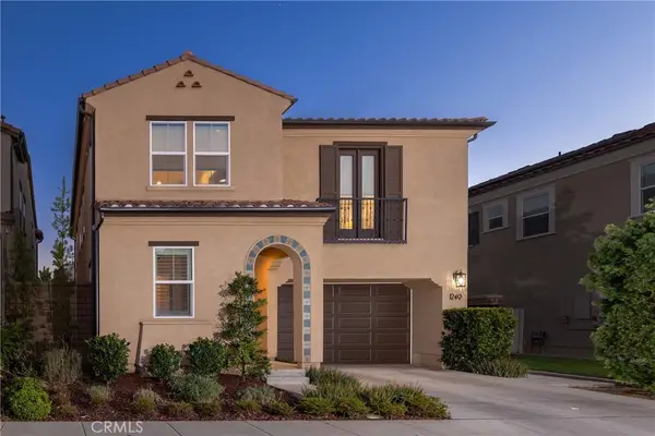 1249 E Providence Loop, Placentia, CA 92870