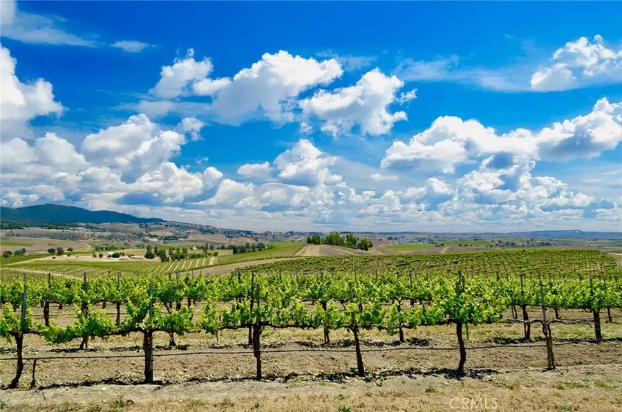 6320 Von Dollen Road, San Miguel, CA 93451 - Image #2