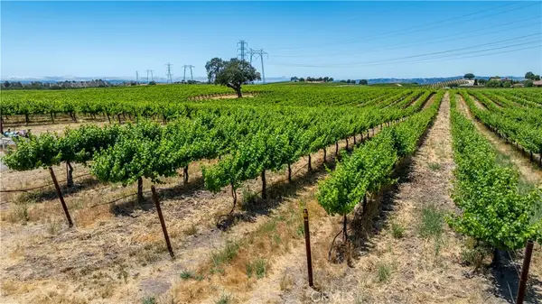 4950 Union Rd, Paso Robles, CA 93446