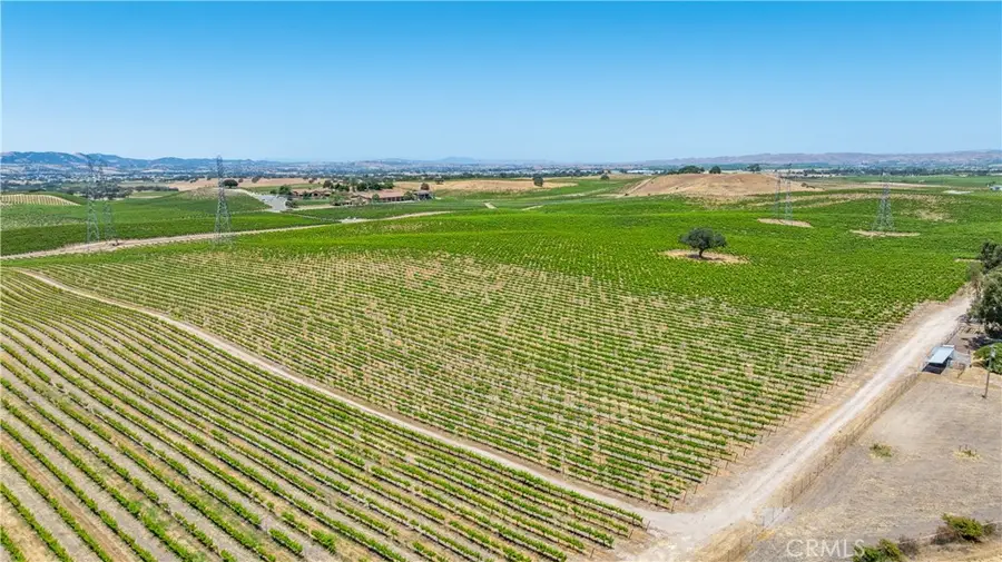 4950 Union Rd, Paso Robles, CA 93446 - Image #2