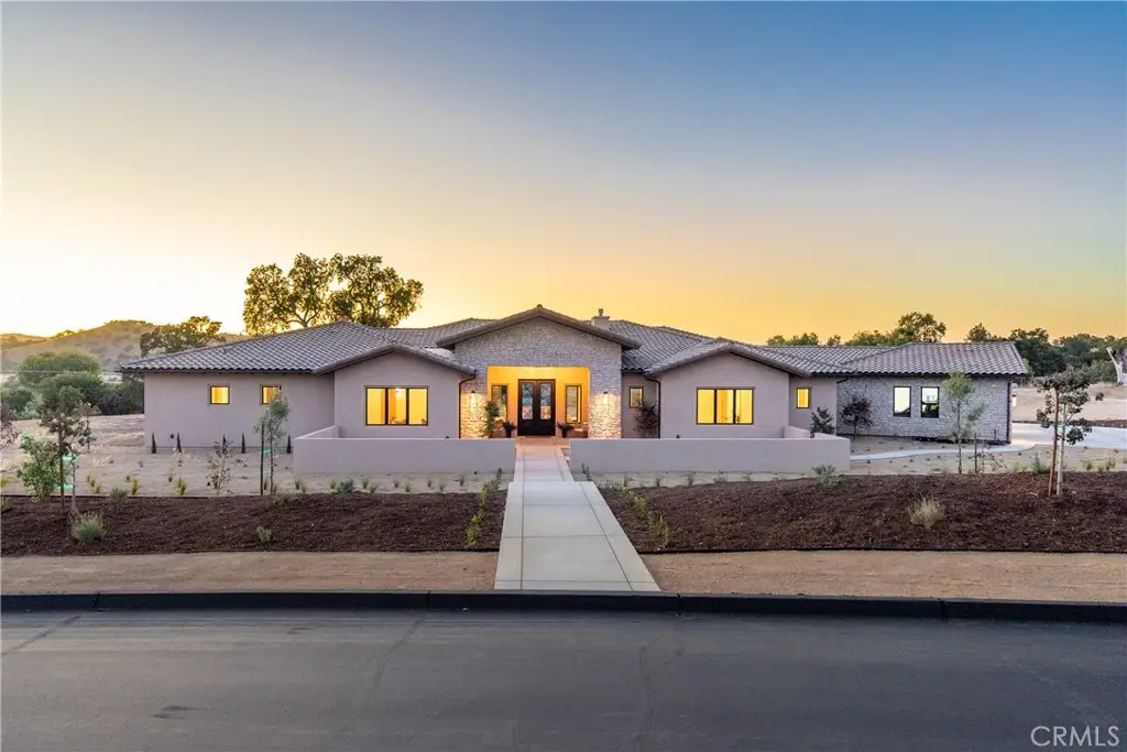 1410 Fire Rock, Templeton, CA 93465 - Image #1