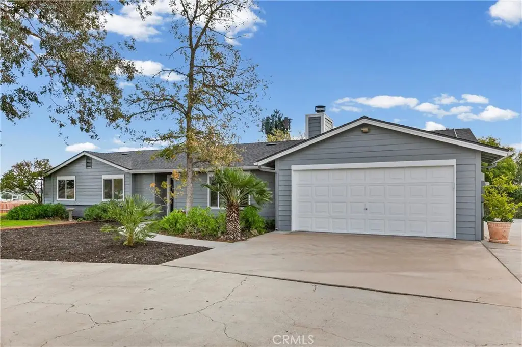 5658 Prancing Deer Place, Paso Robles, CA 93446 - Image #1