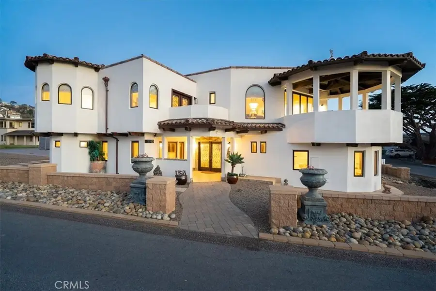 2090 Sherwood, Cambria, CA 93428 - #2