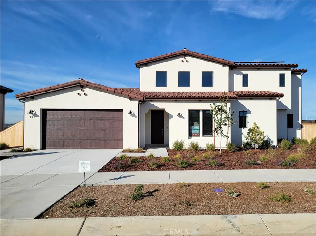 725 Manor Lane, Paso Robles, CA 93446 - Image #1