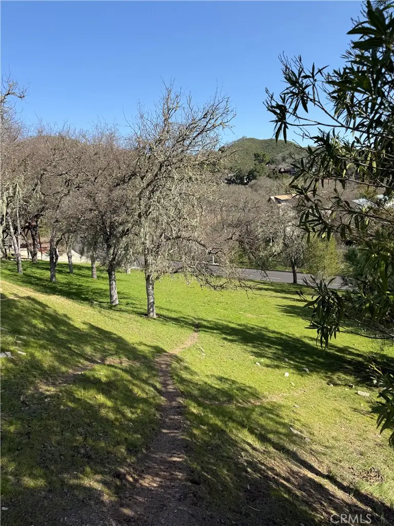 2449 Captains, Bradley, CA 93426 - #3