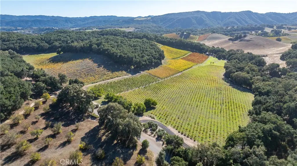 1545 Willow Creek, Paso Robles, CA 93446 - #1