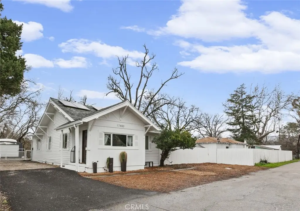 17480 Pine, Atascadero, CA 93422 - #1