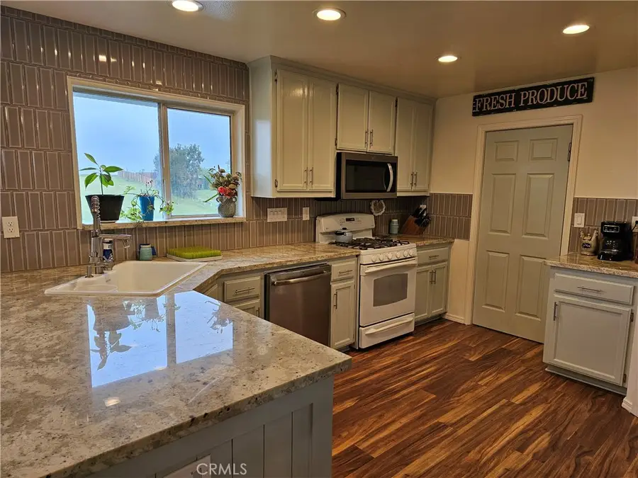 8199 Plane View, Paso Robles, CA 93446 - #2