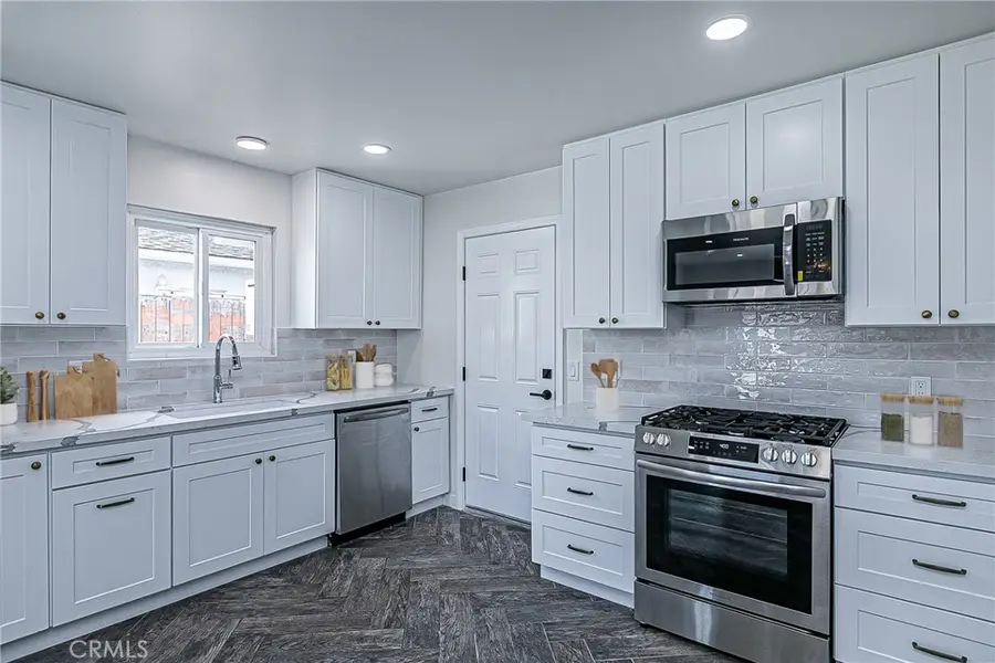 1621 W Pine, Lompoc, CA 93436 - #3