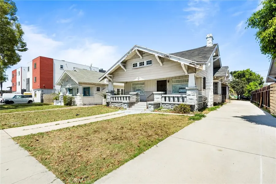 1431 W 37th Drive, Los Angeles, CA 90018 - #2