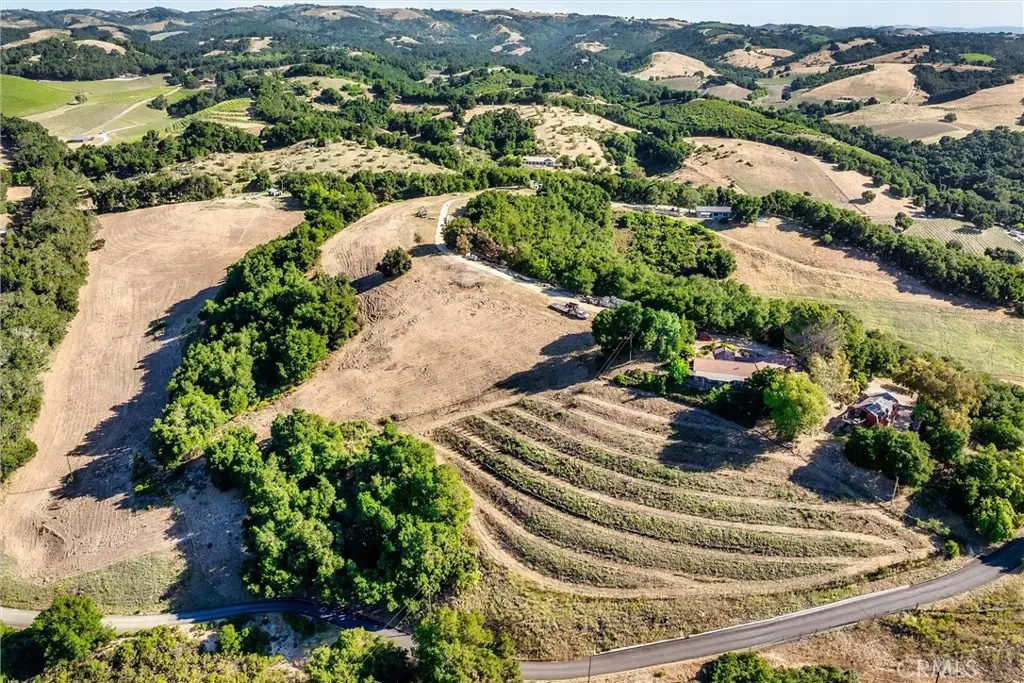 3180 Willow Creek Road, Paso Robles, CA 93446 - #1