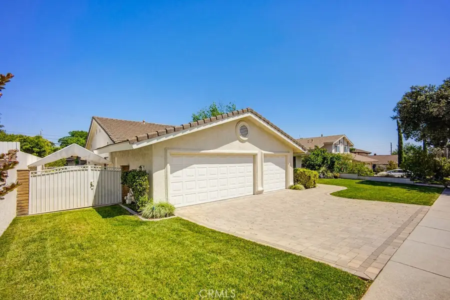 2040 N Albright Avenue, Upland, CA 91784 - #3