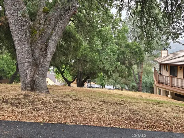 2872 Saddle Way, Bradley, CA 93426
