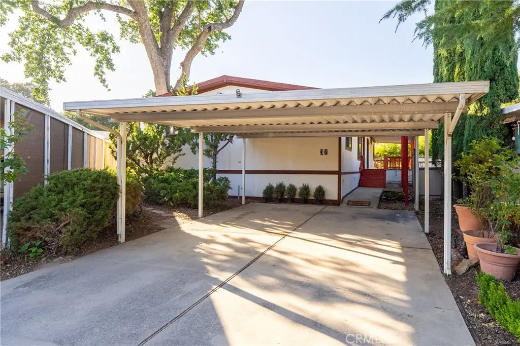 32 Via Santa Barbara, Paso Robles, CA 93446 - #1