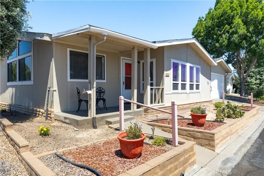 321 Lark, Paso Robles, CA 93446 - #2