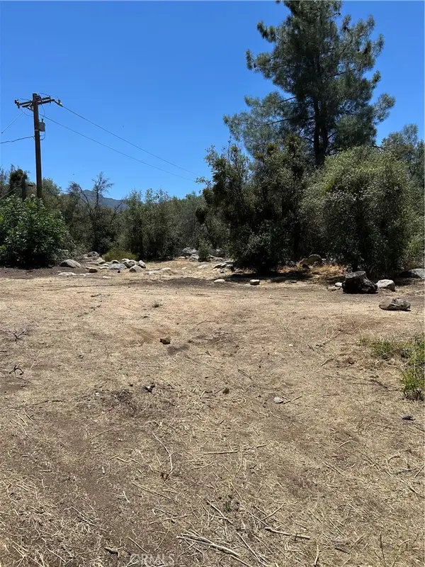248 Bodfish Canyon, Bodfish, CA 93205