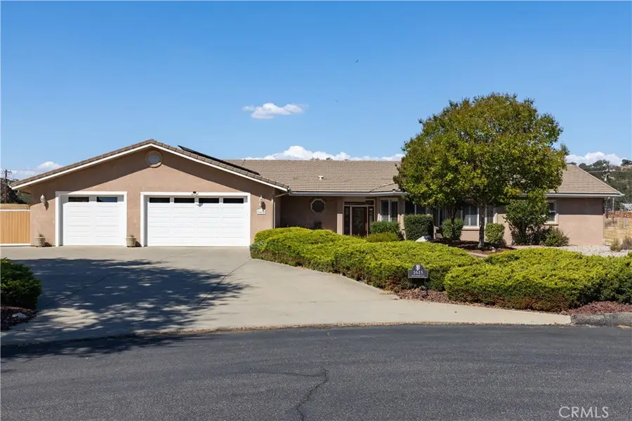 1615 Buggywhip Lane, Paso Robles, CA 93446 - #2