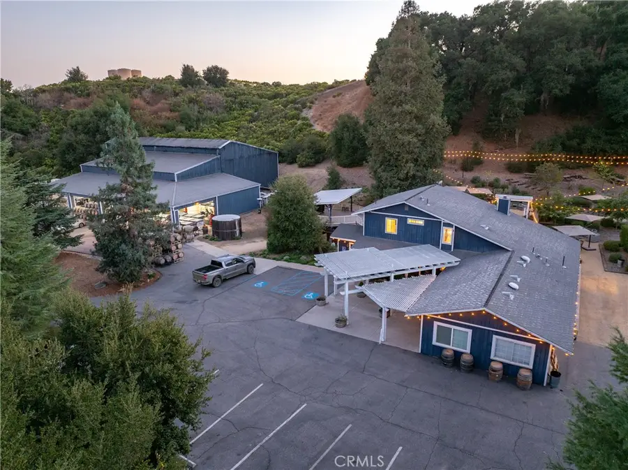 2925 Anderson Road, Paso Robles, CA 93446 - #3