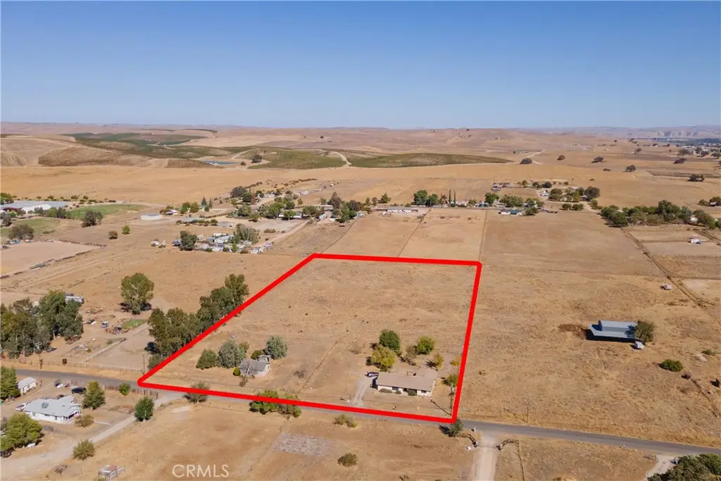 320 Grace, Paso Robles, CA 93446 - #1