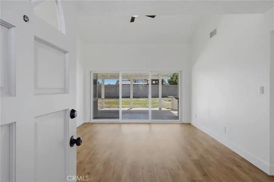 6200 Summerfield, Bakersfield, CA 93313 - #3