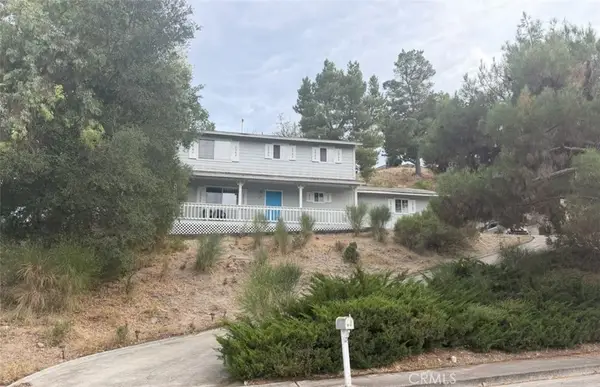 32 Fresno Street, Paso Robles, CA 93446