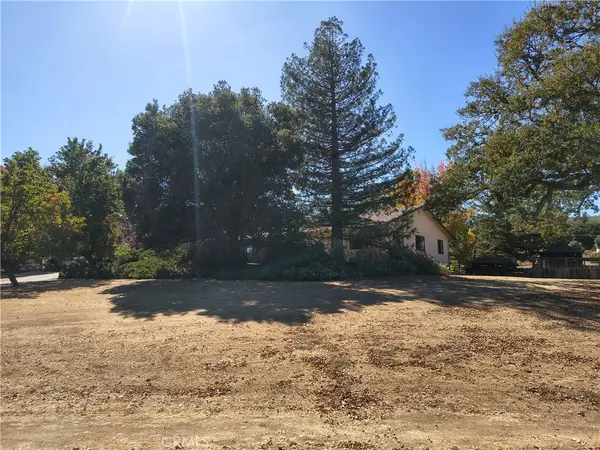 10185 Santa Ana, Atascadero, CA 93422