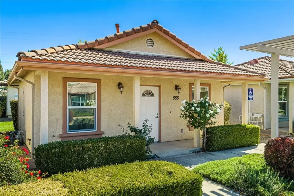 555 N Ferrocarril, Atascadero, CA 93422 - #1