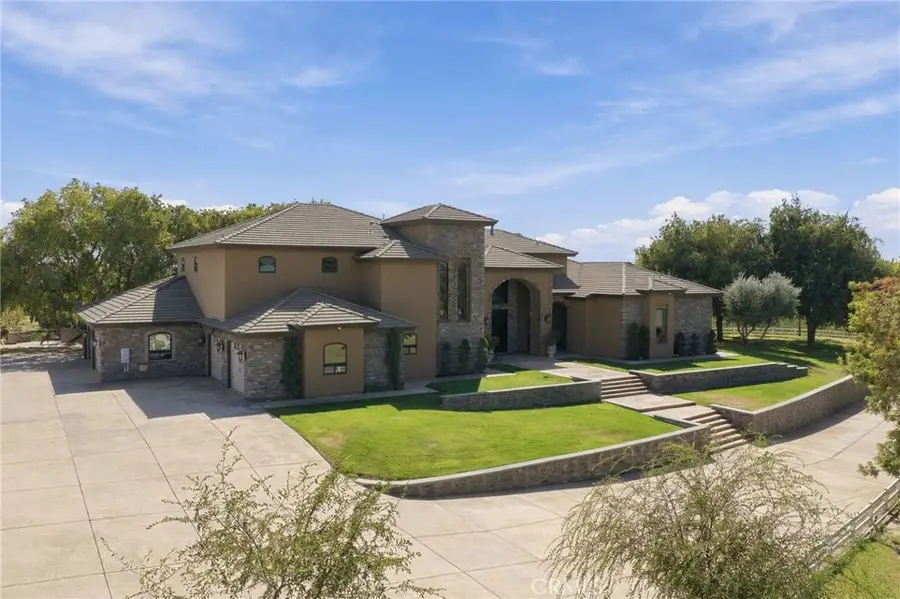 16208 Zerker Road, Bakersfield, CA 93308 - #2