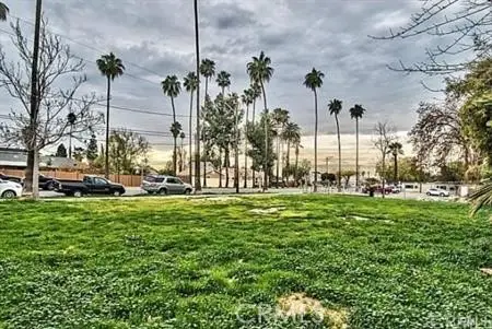 2125 7th Street, Riverside, CA 92507