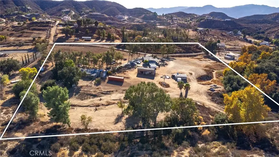 23700 Oak Circle Drive, Wildomar, CA 92595 - Image #2