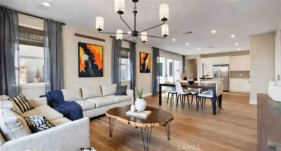 466 Lobata, Irvine, CA 92618 - Image #2