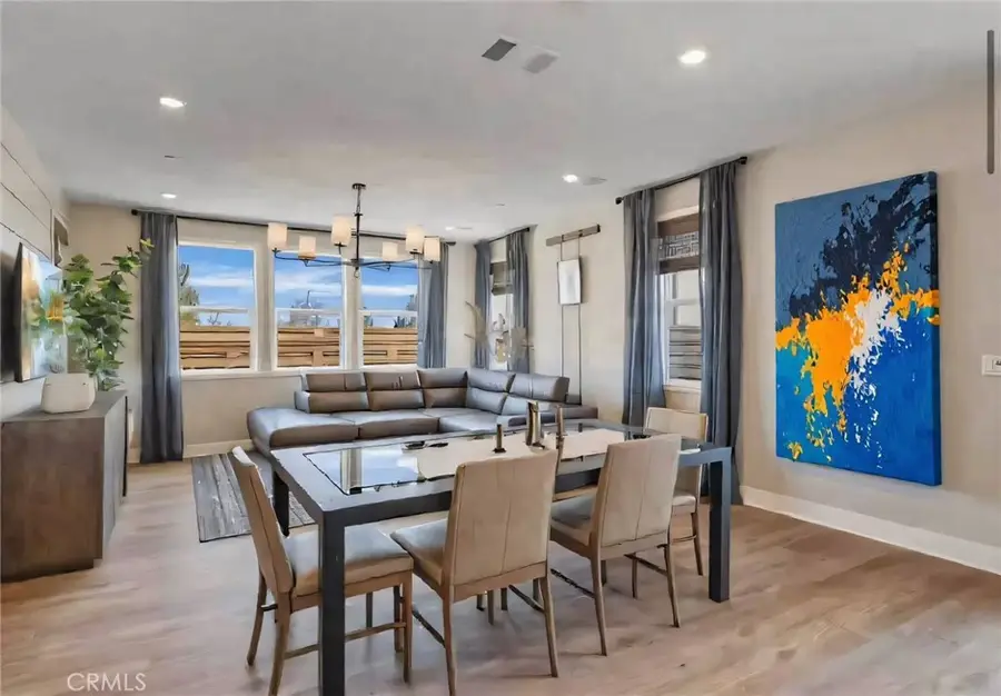 466 Lobata, Irvine, CA 92618 - Image #3