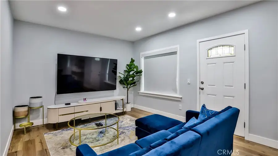 408 S Flower Street, Santa Ana, CA 92703 - #3