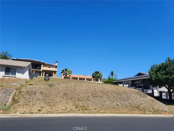 22720 Blue Teal, Canyon Lake, CA 92587