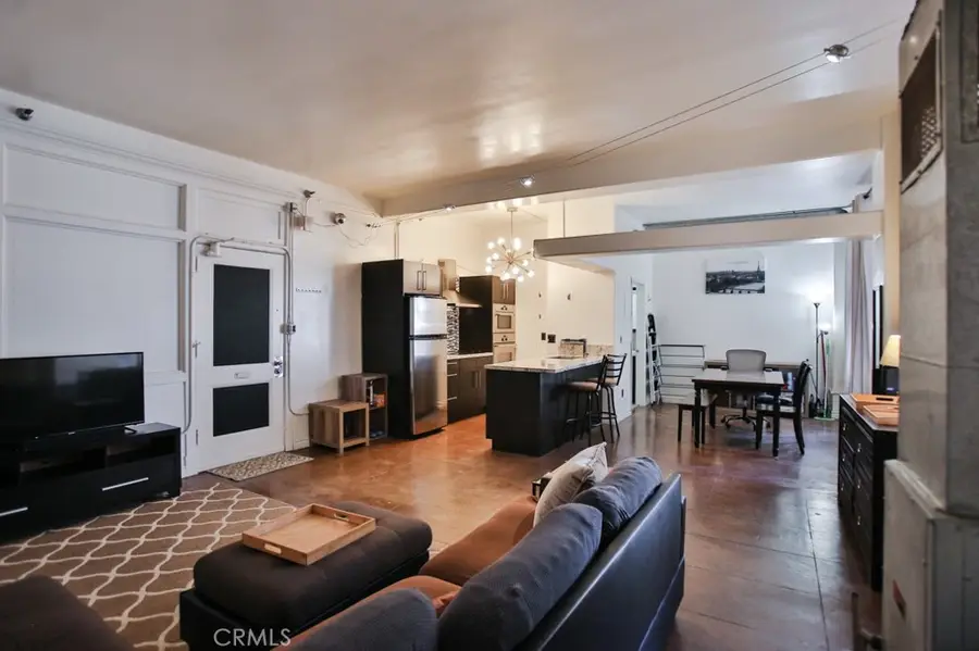 215 W 7th Street #803, Los Angeles, CA 90014 - Image #2