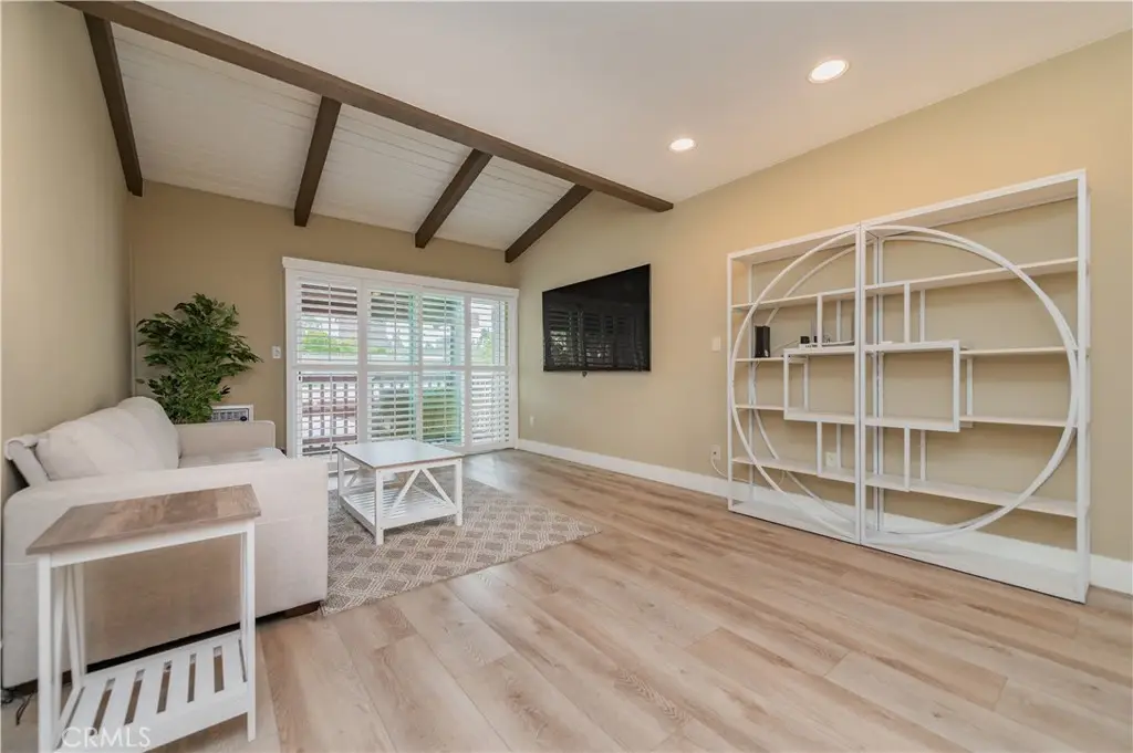 1000 W Macarthur Boulevard #13, Santa Ana, CA 92707 - Image #1