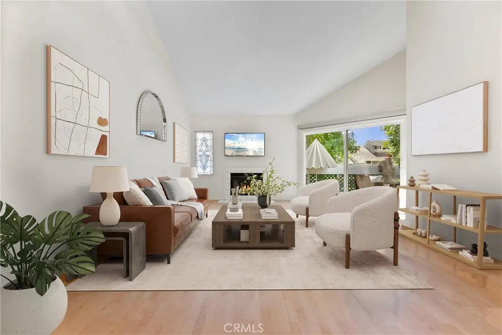 7402 Yellowtail Drive #204, Huntington Beach, CA 92648 - Image #1