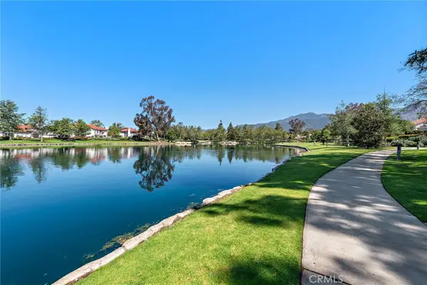 1 Brisa Del Lago, Rancho Santa Margarita, CA 92688