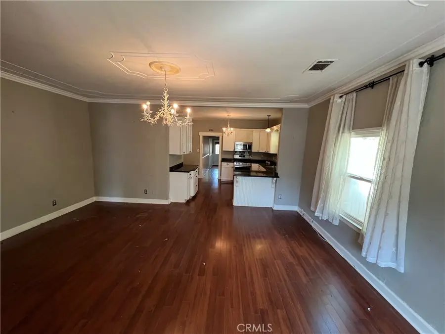 4073 Cedar Street, Riverside, CA 92501 - #3