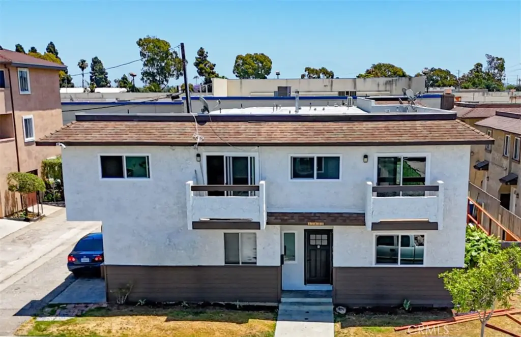 17422 Keelson Lane, Huntington Beach, CA 92647 - Image #1